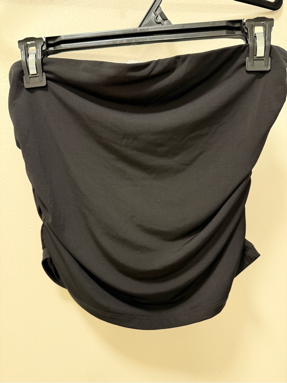 Women’s Black Strapless Crop Top - Classic Tube Style